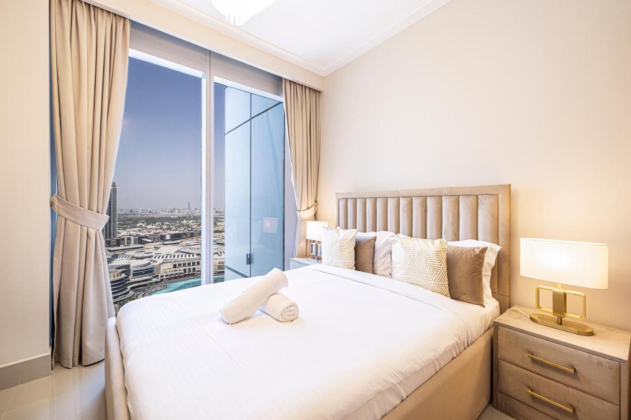Magnificent Homes, Stunning Burj Khalifa And Fountain View Дубай Екстериор снимка
